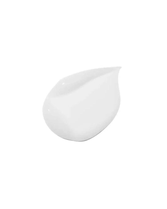 White microneedle treatment texture from VT Reedle shot 300, featuring a smooth and non-sticky consistency.